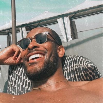 ChrissyReeseee's profile picture