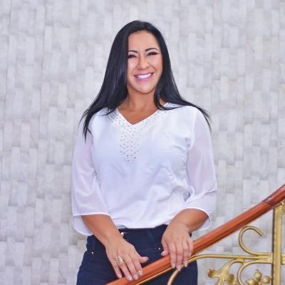 RobertaZam_ofi's profile picture