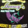 MooneysDatFoodTruk 的头像