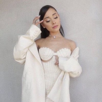 KRYSTIAN🖤🌊's profile picture