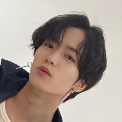 aishitekazu's profile picture