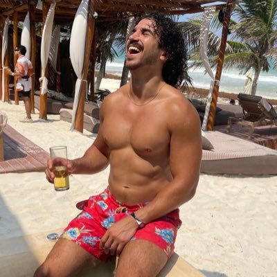 holisticnicola's profile picture