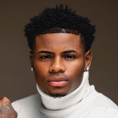 Lilhuhofficial's profile picture