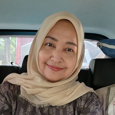 Mbak Ana Khozanah's profile picture