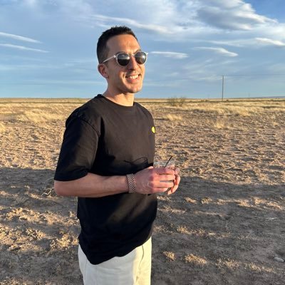 Omead Afshar's profile picture