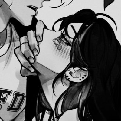 belle | she/her's profile picture