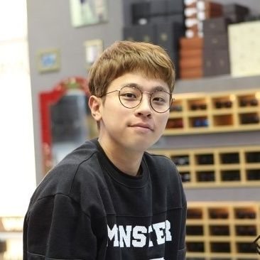 parkguguu's profile picture