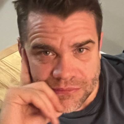 James Sharman 🥧⚽️'s profile picture