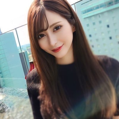 夏夜 える's profile picture