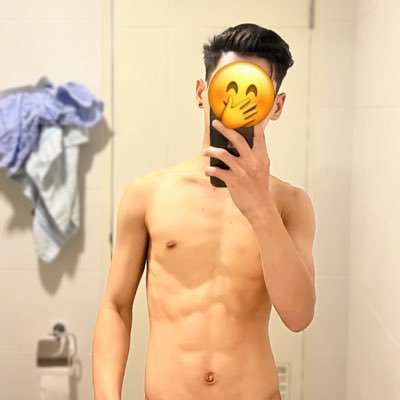 MI NI's profile picture