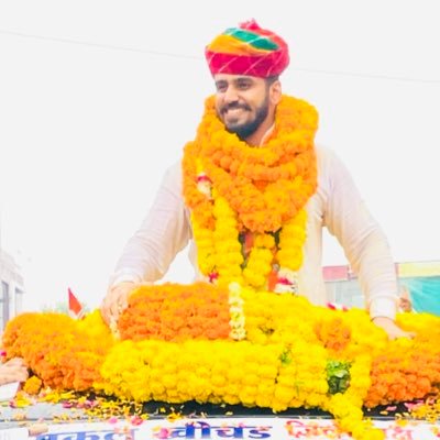 MukulKhicharIN's profile picture