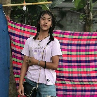 Suthanya's profile picture