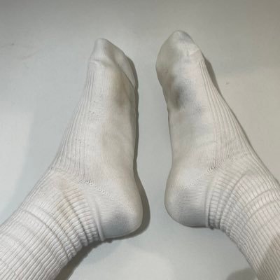 白條紋襪's profile picture