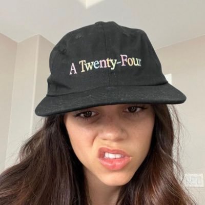 🦇's profile picture