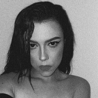 VioletOrlandi's profile picture