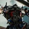 Profilbild von optimus prime getting his arm ripped off