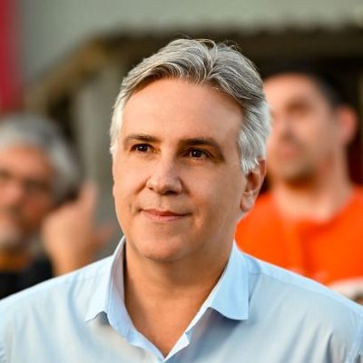 MartinLlaryora's profile picture