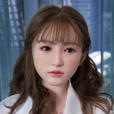 yania104018's profile picture