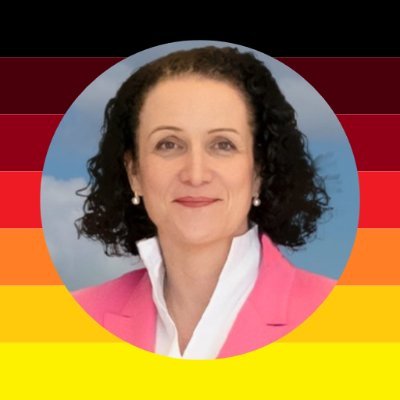 Nicole_Hoechst's profile picture