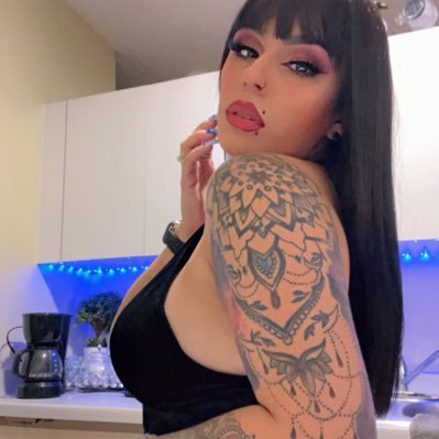 latinapr1's profile picture