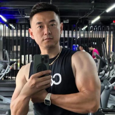 XL36988's profile picture