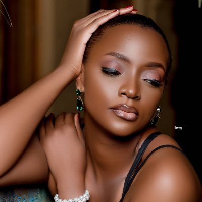 Ellah_UG's profile picture