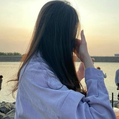 CaHRuweT's profile picture