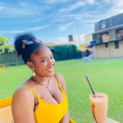 Jackie🦋💐🇺🇬's profile picture