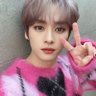 ellie ♡'s skz 的头像