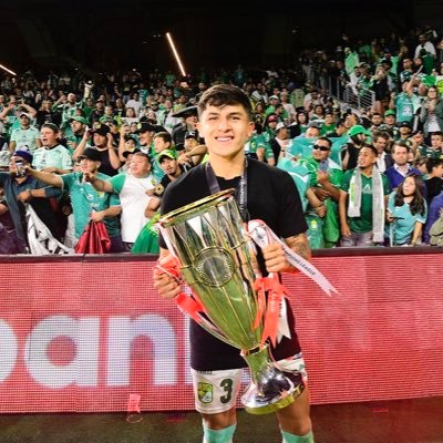 ivanjmf_17's profile picture