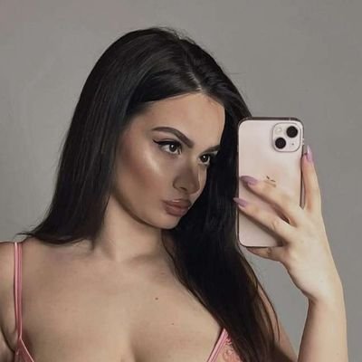 𝐌𝐢𝐬𝐭𝐫𝐞𝐬𝐬's profile picture