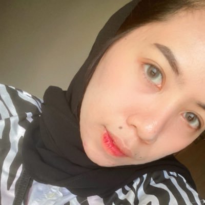 c a v e l l a x's profile picture