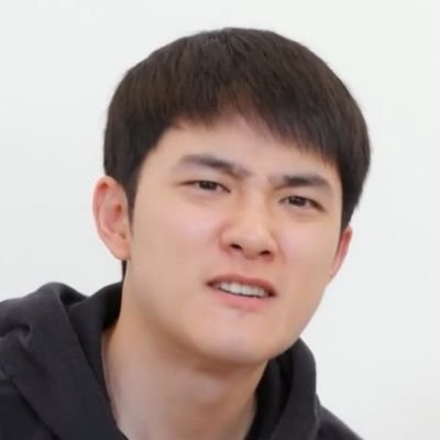 Lia | 🐧🐶🍒's profile picture