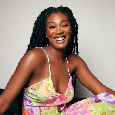 Poetic Sparkles's profile picture