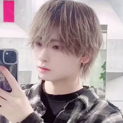 12k__012's profile picture