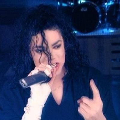KellyBills14's profile picture