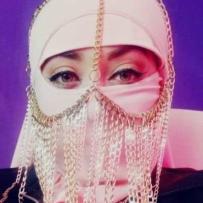 kubrakh786's profile picture