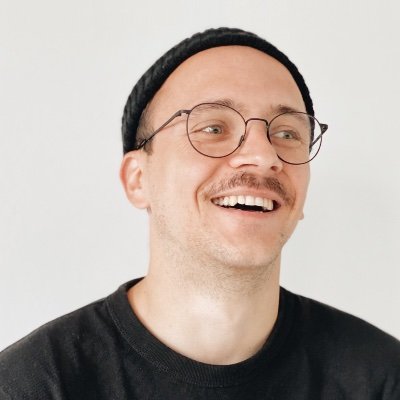 Hollysem's profile picture