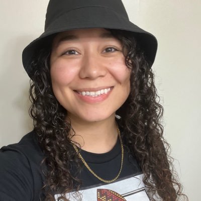 Vicky Reacts's profile picture