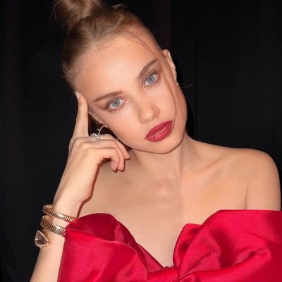 xenia tchoumi's profile picture