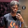 🍾's profile picture