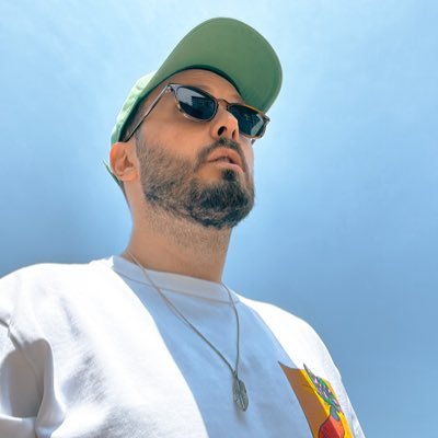 nikola's profile picture