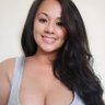 Bella 的头像