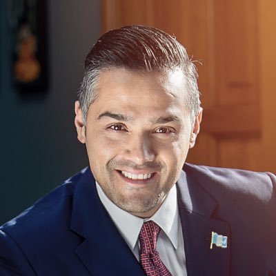 Luis H. Azmitia's profile picture