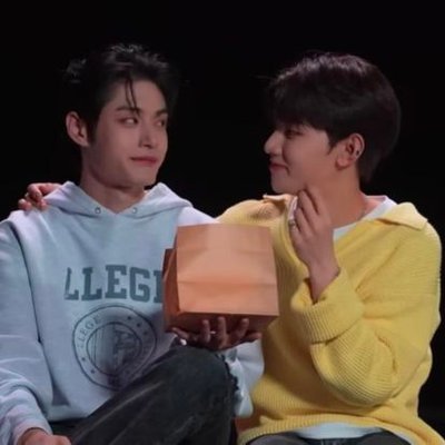 Matnaez Gallery - WoongHao's profile picture