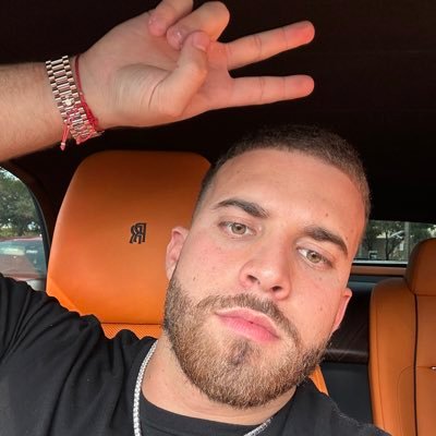 Alex González's profile picture