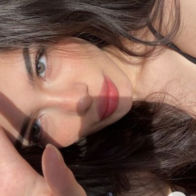 zeynep's profile picture