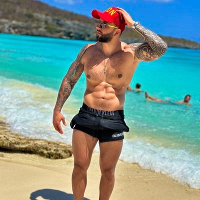 SEBASTIAN VARGAS's profile picture