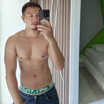 เจมส์​มี่ปีทอง​4289's profile picture