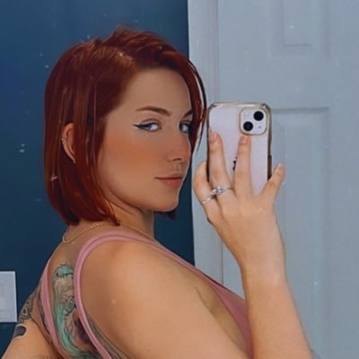 Roxxannnie's profile picture